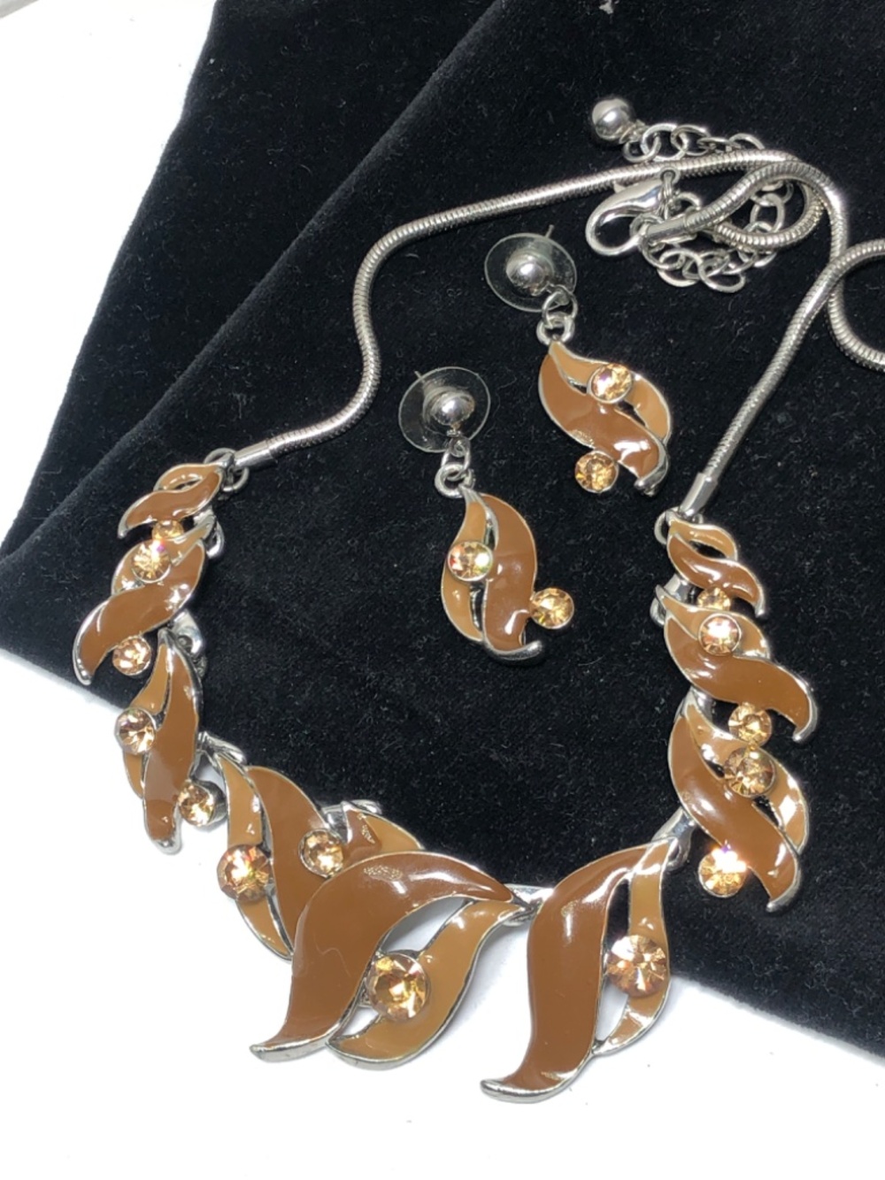 Brown topaz rhinestone link necklace Earr. Set